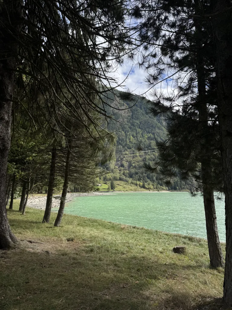 Lago di Poschiavo hike